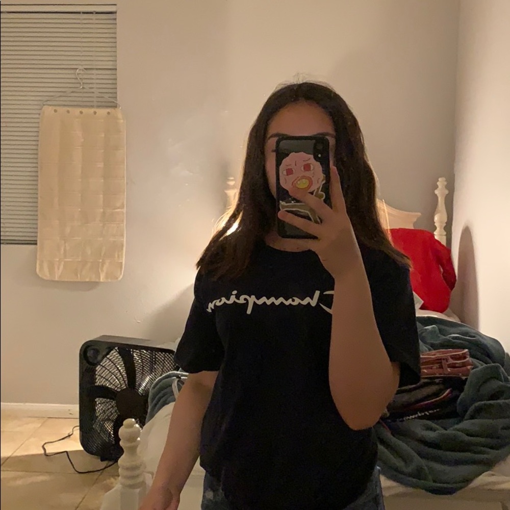 Champion tee